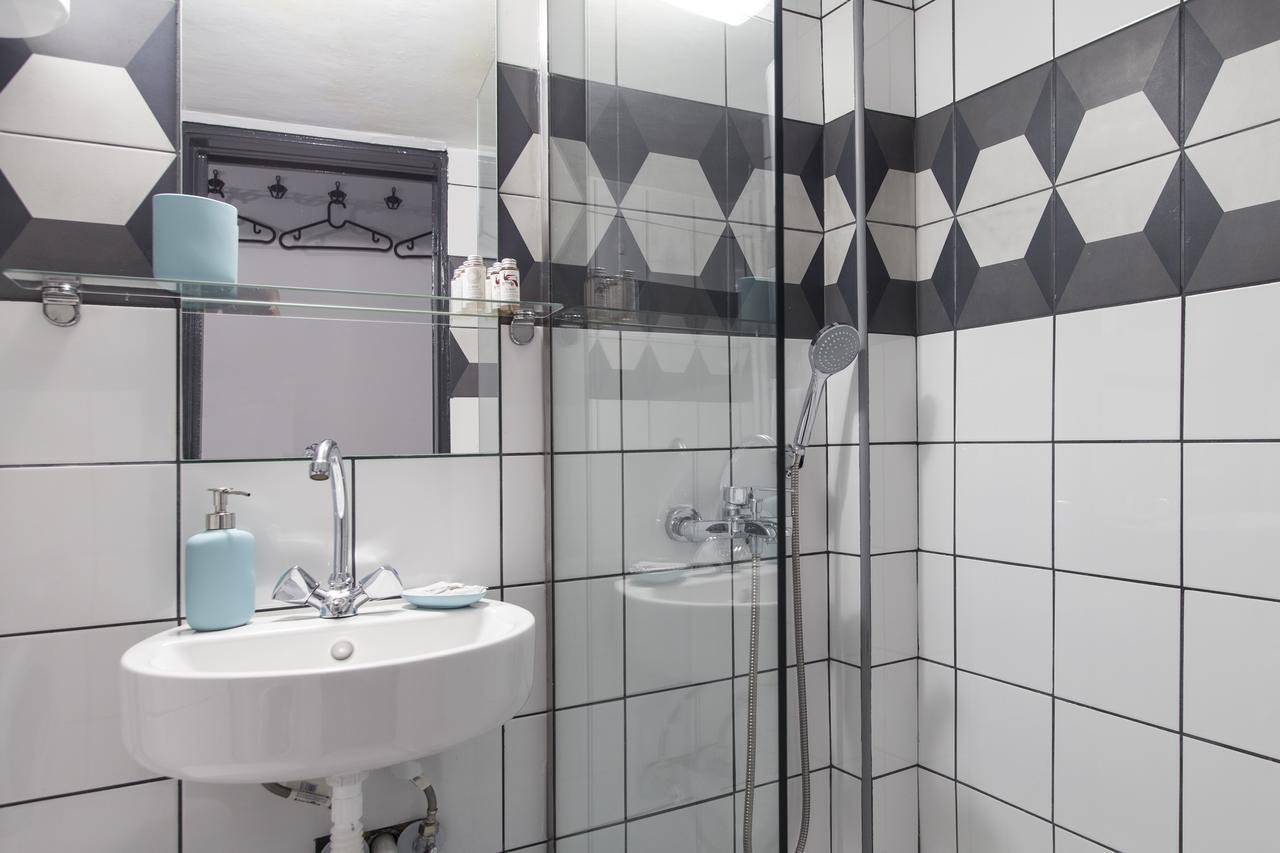 Petite Apartment Athens Ngoại thất bức ảnh